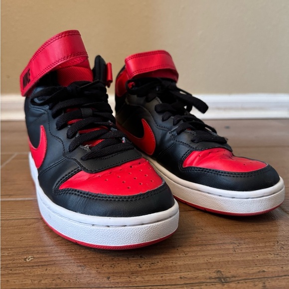 Nike Other - Nike Court Borough Mid Bred Black Red Youth 6Y
